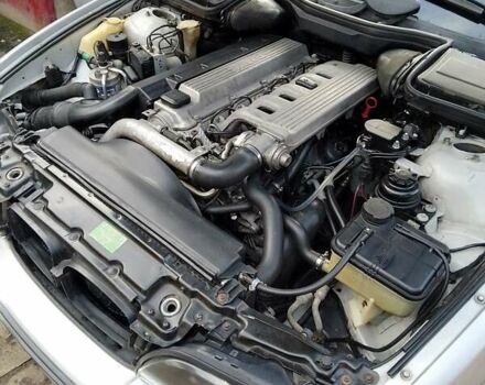 Сірий БМВ 5 Серія, об'ємом двигуна 2.5 л та пробігом 320 тис. км за 4500 $, фото 1 на Automoto.ua