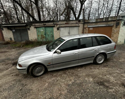 Сірий БМВ 5 Серія, об'ємом двигуна 2.5 л та пробігом 340 тис. км за 2500 $, фото 3 на Automoto.ua