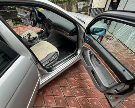 Серый БМВ 5 Серия, объемом двигателя 3 л и пробегом 360 тыс. км за 4500 $, фото 13 на Automoto.ua