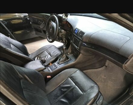 Серый БМВ 5 Серия, объемом двигателя 2.5 л и пробегом 284 тыс. км за 5900 $, фото 5 на Automoto.ua