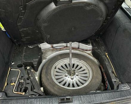 Сірий БМВ 5 Серія, об'ємом двигуна 2.5 л та пробігом 340 тис. км за 2500 $, фото 13 на Automoto.ua