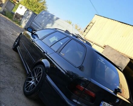 Серый БМВ 5 Серия, объемом двигателя 2.5 л и пробегом 284 тыс. км за 5900 $, фото 2 на Automoto.ua