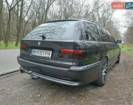 Серый БМВ 5 Серия, объемом двигателя 2.5 л и пробегом 284 тыс. км за 5900 $, фото 11 на Automoto.ua