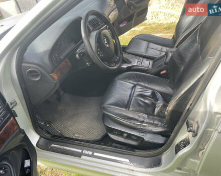 Серый БМВ 5 Серия, объемом двигателя 2.93 л и пробегом 400 тыс. км за 4150 $, фото 8 на Automoto.ua