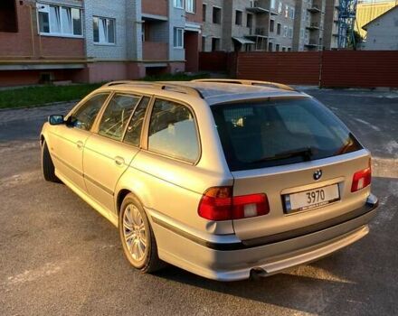 Серый БМВ 5 Серия, объемом двигателя 2.93 л и пробегом 401 тыс. км за 3800 $, фото 2 на Automoto.ua