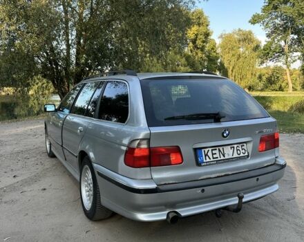 Серый БМВ 5 Серия, объемом двигателя 2.5 л и пробегом 373 тыс. км за 2000 $, фото 2 на Automoto.ua