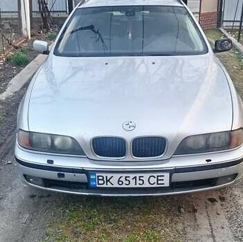 Серый БМВ 5 Серия, объемом двигателя 2.5 л и пробегом 400 тыс. км за 3300 $, фото 5 на Automoto.ua