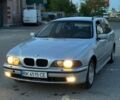 Серый БМВ 5 Серия, объемом двигателя 2.5 л и пробегом 463 тыс. км за 3050 $, фото 1 на Automoto.ua