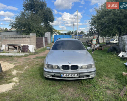 Серый БМВ 5 Серия, объемом двигателя 2.93 л и пробегом 400 тыс. км за 4150 $, фото 1 на Automoto.ua