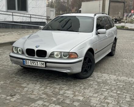 Серый БМВ 5 Серия, объемом двигателя 2 л и пробегом 300 тыс. км за 2750 $, фото 1 на Automoto.ua