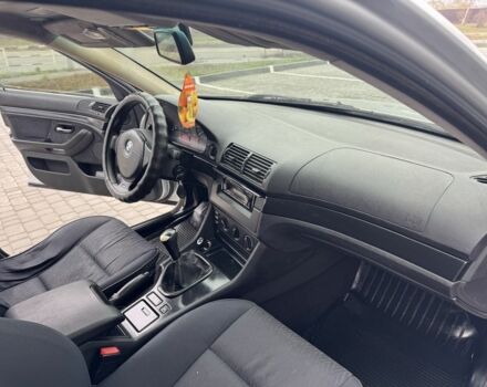 Серый БМВ 5 Серия, объемом двигателя 2 л и пробегом 300 тыс. км за 2750 $, фото 11 на Automoto.ua