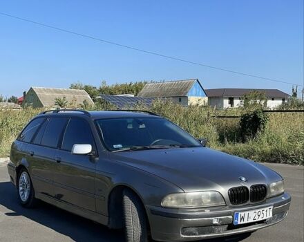 Серый БМВ 5 Серия, объемом двигателя 2 л и пробегом 400 тыс. км за 2300 $, фото 1 на Automoto.ua