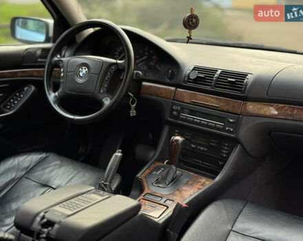 БМВ 5 Серия 2000 в Ивано-Франковске на Automoto.ua Серый БМВ 5 Серия, объемом двигателя 3 л и пробегом 340 тыс. км за 5400 $, фото 13 на Automoto.ua