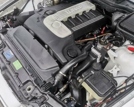 Сірий БМВ 5 Серія, об'ємом двигуна 2.5 л та пробігом 480 тис. км за 5400 $, фото 18 на Automoto.ua