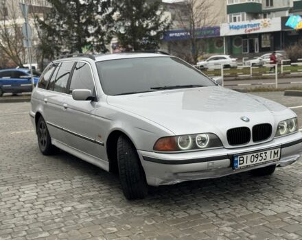 Серый БМВ 5 Серия, объемом двигателя 2 л и пробегом 300 тыс. км за 2750 $, фото 2 на Automoto.ua