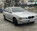Серый БМВ 5 Серия, объемом двигателя 2 л и пробегом 300 тыс. км за 2750 $, фото 2 на Automoto.ua