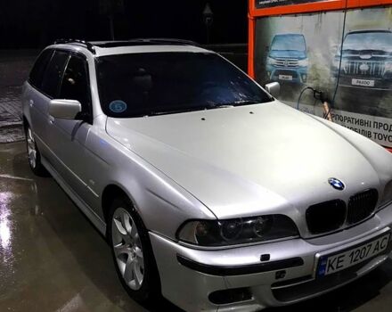 Серый БМВ 5 Серия, объемом двигателя 3 л и пробегом 0 тыс. км за 4550 $, фото 2 на Automoto.ua