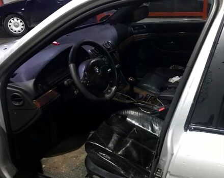 Серый БМВ 5 Серия, объемом двигателя 3 л и пробегом 0 тыс. км за 4550 $, фото 7 на Automoto.ua