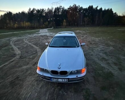 Сірий БМВ 5 Серія, об'ємом двигуна 3 л та пробігом 450 тис. км за 1900 $, фото 2 на Automoto.ua