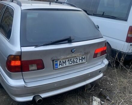 Серый БМВ 5 Серия, объемом двигателя 2.9 л и пробегом 435 тыс. км за 4000 $, фото 1 на Automoto.ua