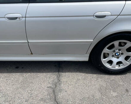 Серый БМВ 5 Серия, объемом двигателя 3 л и пробегом 400 тыс. км за 4800 $, фото 11 на Automoto.ua