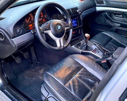 Серый БМВ 5 Серия, объемом двигателя 2.9 л и пробегом 0 тыс. км за 6500 $, фото 6 на Automoto.ua
