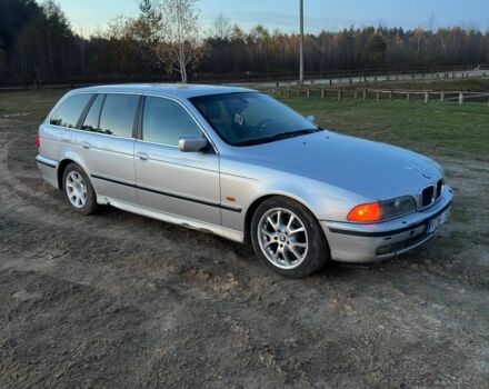 Сірий БМВ 5 Серія, об'ємом двигуна 3 л та пробігом 450 тис. км за 1900 $, фото 6 на Automoto.ua