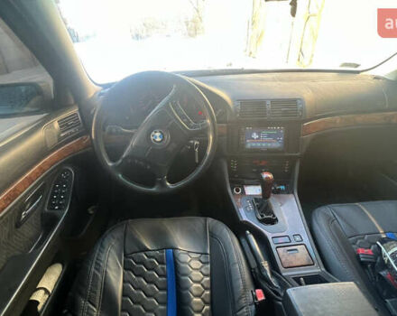 Серый БМВ 5 Серия, объемом двигателя 3 л и пробегом 399 тыс. км за 5400 $, фото 11 на Automoto.ua