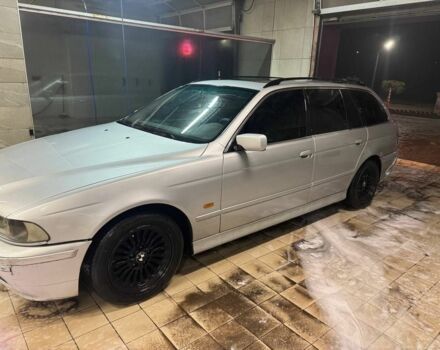 Сірий БМВ 5 Серія, об'ємом двигуна 2.5 л та пробігом 400 тис. км за 3300 $, фото 1 на Automoto.ua