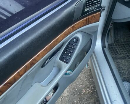 Серый БМВ 5 Серия, объемом двигателя 2.9 л и пробегом 435 тыс. км за 4000 $, фото 4 на Automoto.ua