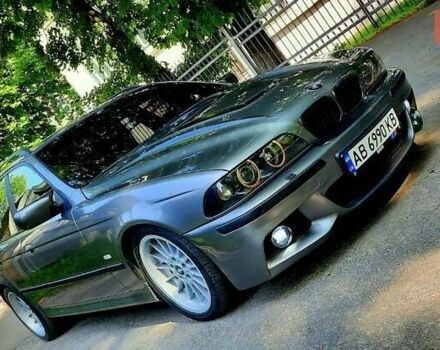 Серый БМВ 5 Серия, объемом двигателя 3 л и пробегом 364 тыс. км за 10000 $, фото 88 на Automoto.ua