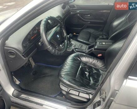 Сірий БМВ 5 Серія, об'ємом двигуна 3 л та пробігом 506 тис. км за 4000 $, фото 5 на Automoto.ua