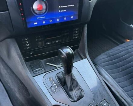 Серый БМВ 5 Серия, объемом двигателя 2.93 л и пробегом 256 тыс. км за 7200 $, фото 10 на Automoto.ua