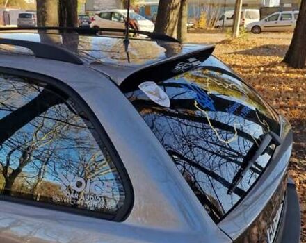 Серый БМВ 5 Серия, объемом двигателя 3 л и пробегом 364 тыс. км за 10000 $, фото 63 на Automoto.ua