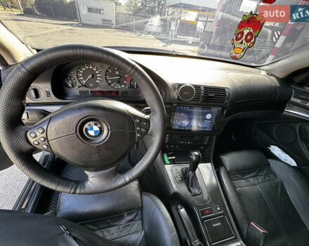 Серый БМВ 5 Серия, объемом двигателя 2.5 л и пробегом 331 тыс. км за 7000 $, фото 5 на Automoto.ua