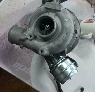 Серый БМВ 5 Серия, объемом двигателя 3 л и пробегом 364 тыс. км за 10000 $, фото 91 на Automoto.ua