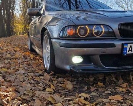 Серый БМВ 5 Серия, объемом двигателя 3 л и пробегом 364 тыс. км за 10000 $, фото 7 на Automoto.ua