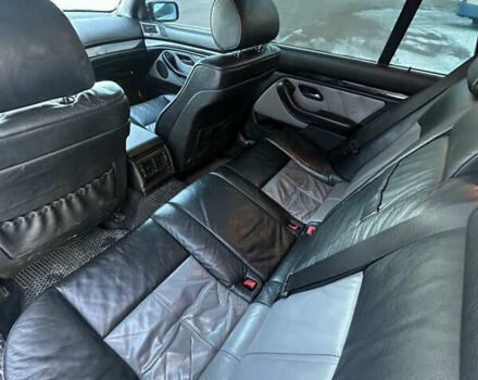 Серый БМВ 5 Серия, объемом двигателя 2.93 л и пробегом 230 тыс. км за 3900 $, фото 11 на Automoto.ua