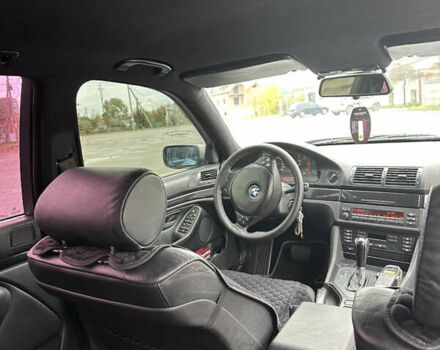 Серый БМВ 5 Серия, объемом двигателя 2.5 л и пробегом 383 тыс. км за 5500 $, фото 12 на Automoto.ua