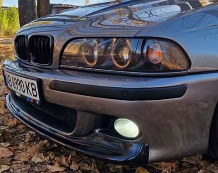 Серый БМВ 5 Серия, объемом двигателя 3 л и пробегом 364 тыс. км за 10000 $, фото 64 на Automoto.ua