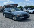 Серый БМВ 5 Серия, объемом двигателя 3 л и пробегом 305 тыс. км за 3600 $, фото 1 на Automoto.ua