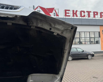 Серый БМВ 5 Серия, объемом двигателя 2.93 л и пробегом 478 тыс. км за 6000 $, фото 68 на Automoto.ua