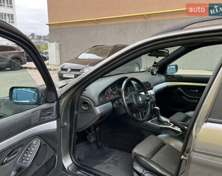 Серый БМВ 5 Серия, объемом двигателя 2.5 л и пробегом 300 тыс. км за 4750 $, фото 24 на Automoto.ua