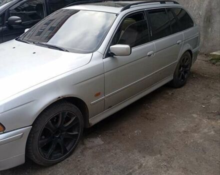 Сірий БМВ 5 Серія, об'ємом двигуна 2.5 л та пробігом 230 тис. км за 4200 $, фото 1 на Automoto.ua