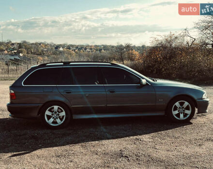 Серый БМВ 5 Серия, объемом двигателя 3 л и пробегом 313 тыс. км за 5900 $, фото 7 на Automoto.ua