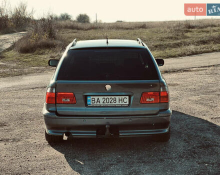 Серый БМВ 5 Серия, объемом двигателя 3 л и пробегом 313 тыс. км за 5900 $, фото 5 на Automoto.ua