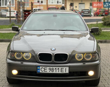 Серый БМВ 5 Серия, объемом двигателя 2.5 л и пробегом 300 тыс. км за 4750 $, фото 1 на Automoto.ua