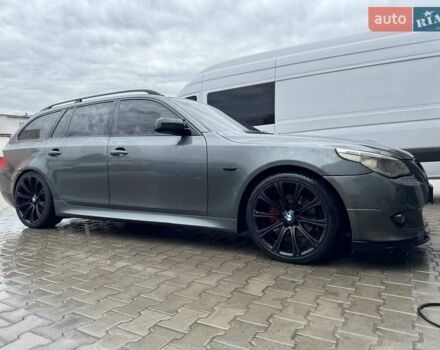 Серый БМВ 5 Серия, объемом двигателя 2.5 л и пробегом 318 тыс. км за 10800 $, фото 7 на Automoto.ua