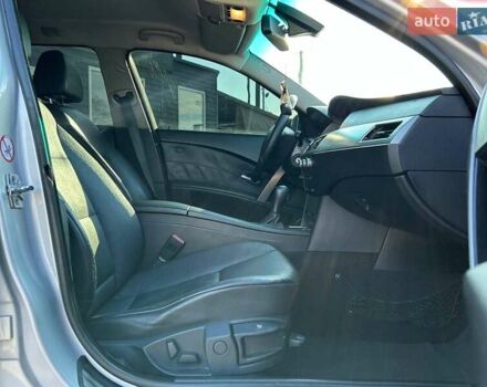 Сірий БМВ 5 Серія, об'ємом двигуна 3 л та пробігом 261 тис. км за 8700 $, фото 32 на Automoto.ua