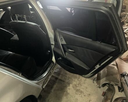 Серый БМВ 5 Серия, объемом двигателя 2.5 л и пробегом 200 тыс. км за 1500 $, фото 8 на Automoto.ua